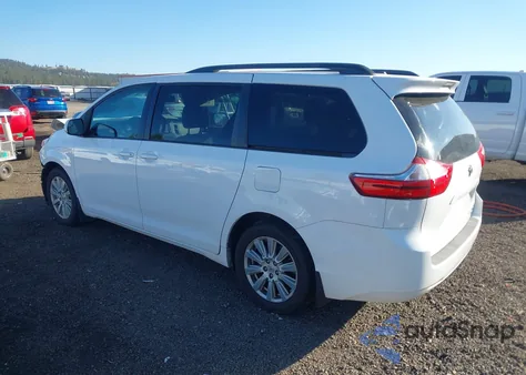 2017 Toyota Sienna Le 7 Passenger from USA, damaged, VIN 5TDJZ3DC6HS166967